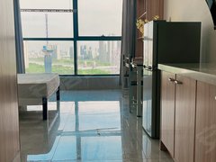 金尊KTV楼下三峰国际精装修一居室拎包入住 房租月付