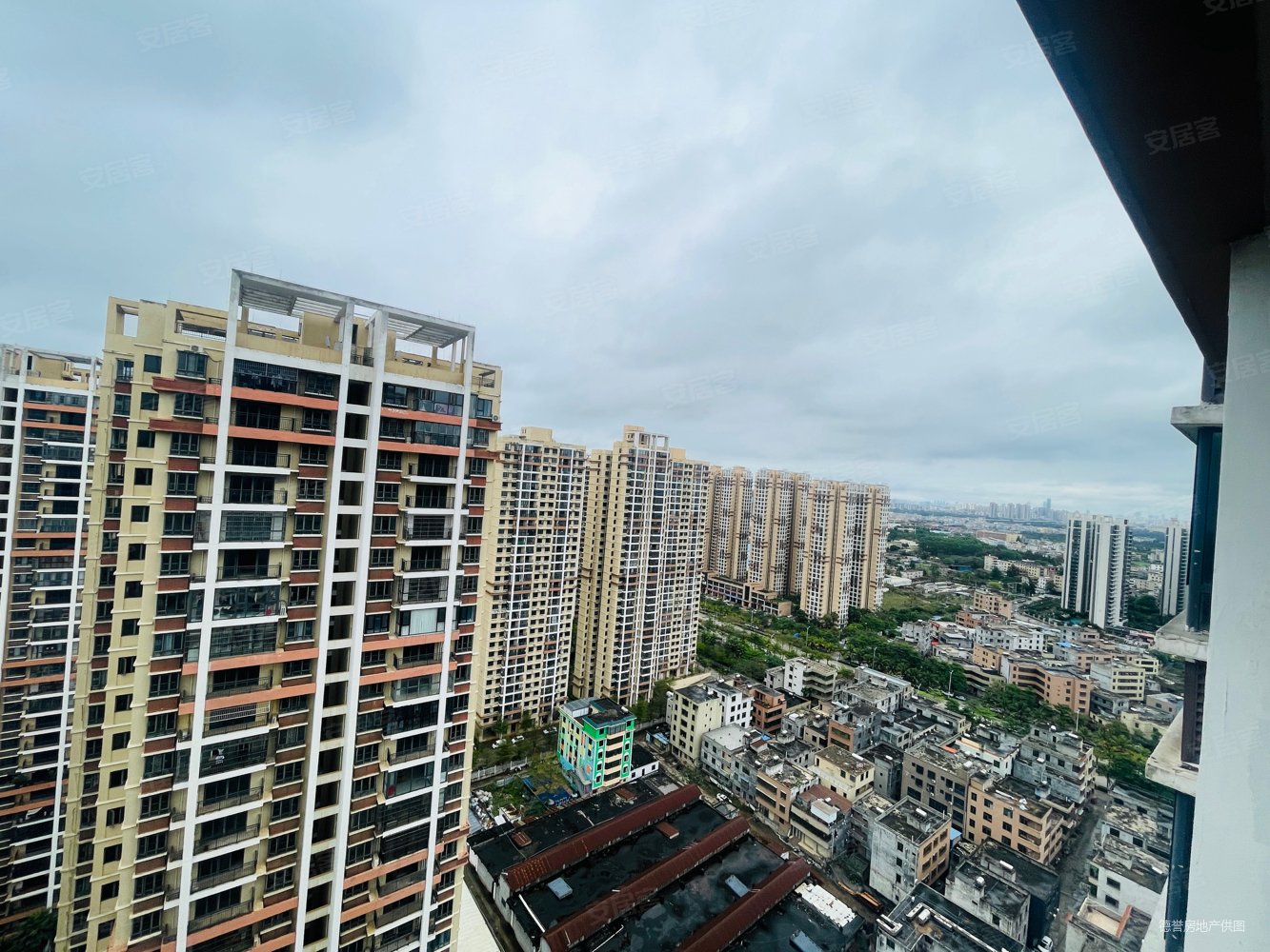 新上 时代城 永和花园 113平 带车位 楼层高 电梯随时看