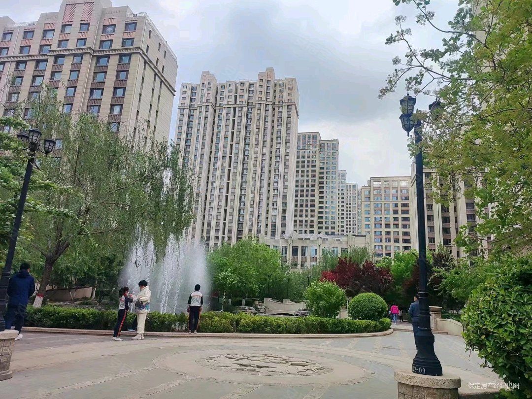 房产网>保定二手房>莲池二手房>新保师附小二手房>卓正丽景蓝湾(c区)>