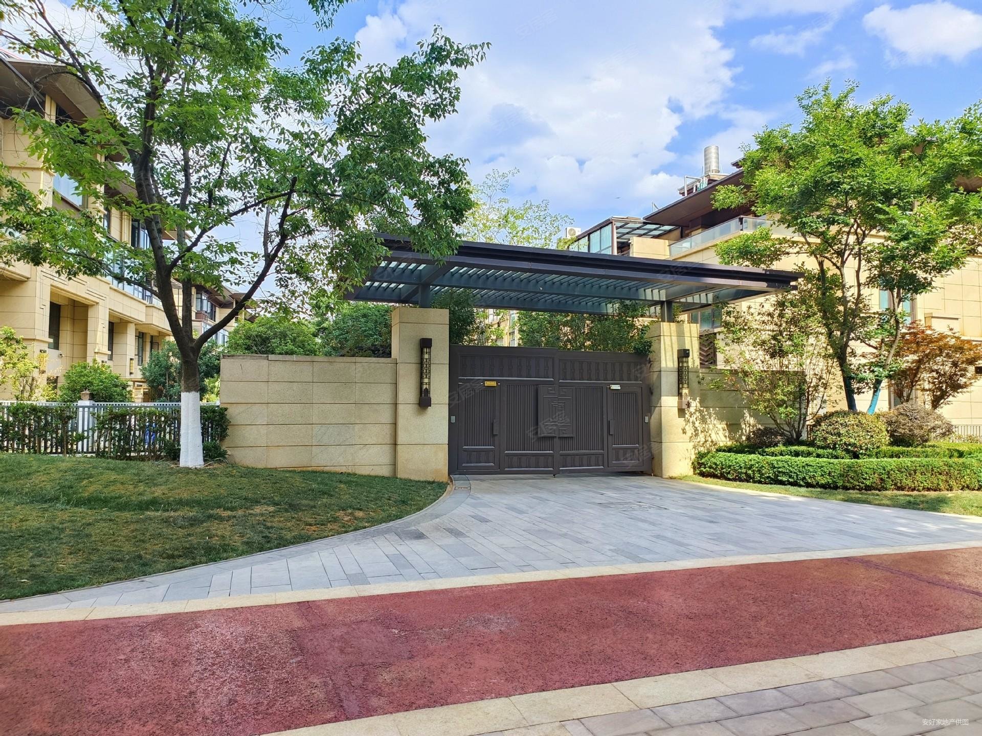 美的顺城府一期别墅精装7房低密度环境优美带前后花园525万急