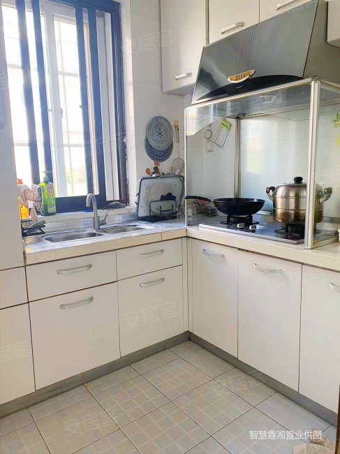 青岛房产网>青岛二手房>崂山二手房>浮山前二手房>亚麦花园>487_650竖