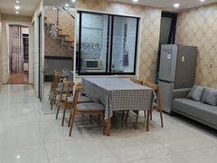 启东启东文峰大世界文峰大世界汇金花园，电梯复式，两室两厅两卫，拎包入住出租房源真实图片