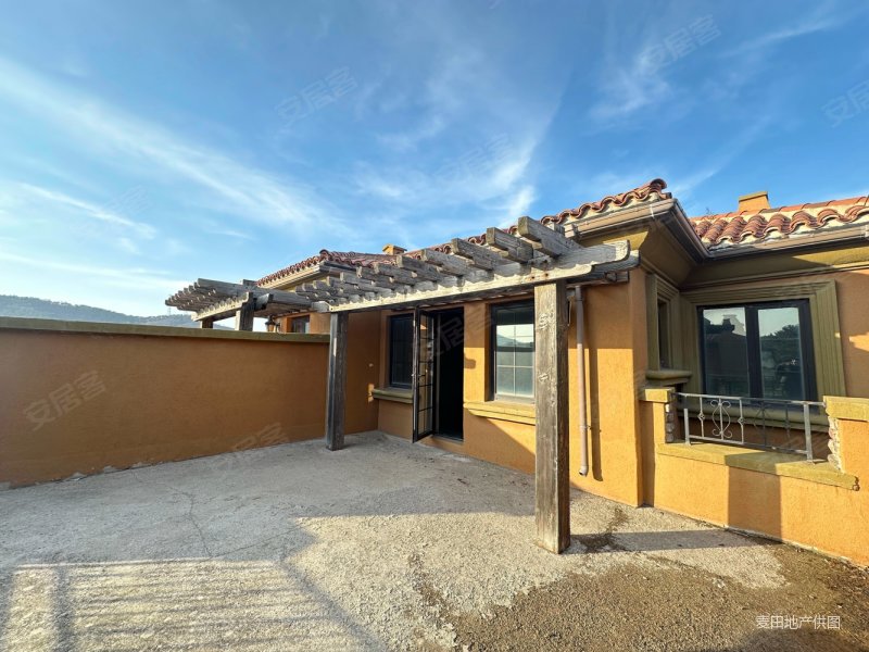 带大露台边户有150平院子西山水库边户别墅