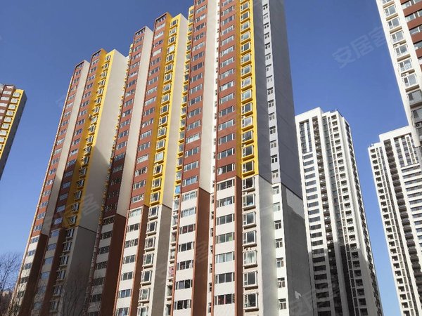 太原万柏林小井峪西华苑四期急租!精装一居整租!