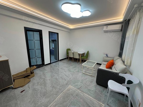 上海浦东川沙顺馨佳园华夏东路地铁口顺馨佳园精装一房交通便利随时