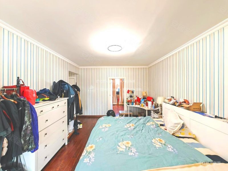 中润世纪广场西