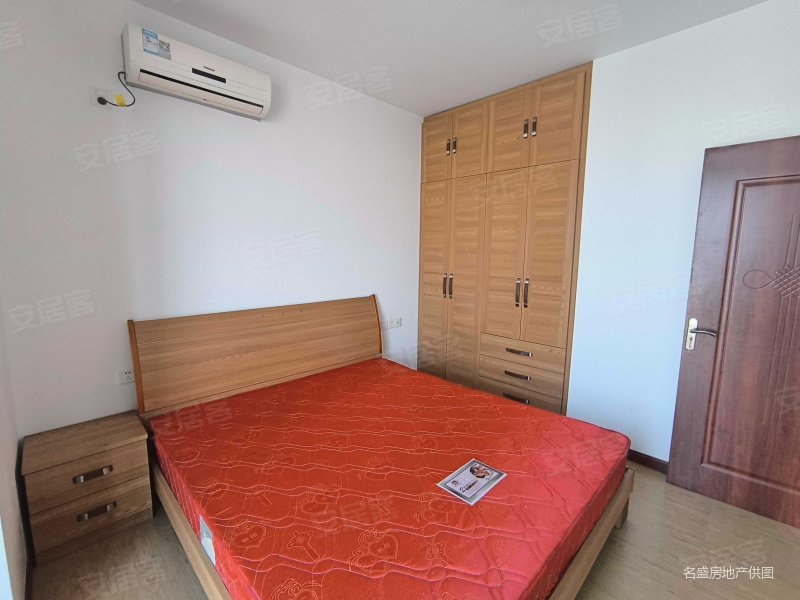 中渝梧桐公馆精装南北2室2厅