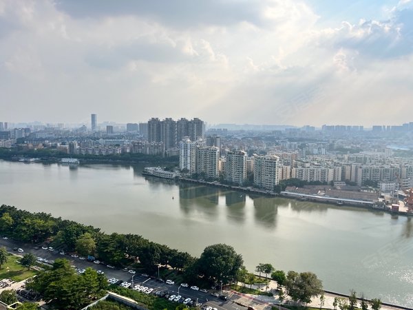 广州广州周边佛山时代水岸二期时代水岸二期 一线江景房 精装4房 新房