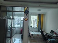 鸡西鸡冠鸡冠城区文化路,5楼,精装,年租不贵,拎包入住,啥都包出租房源真实图片