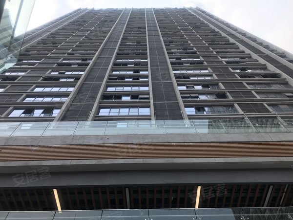 重庆北碚蔡家中南玖宸(商住楼)曹家湾 轻轨站出口 精装带家具家电