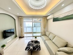 乐山市中电信广场新广场恒地大道 电梯两室三台空调精装修 不临街 家电齐全出租房源真实图片