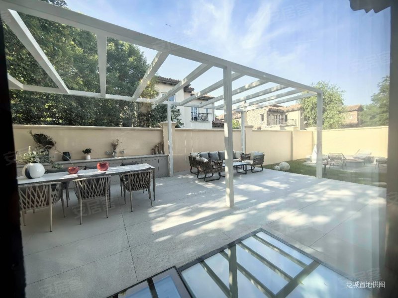 (横厅7米挑高,温泉独栋别墅)别墅专家钥匙50把,御汤山