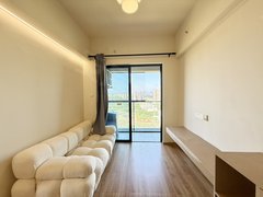 深圳龙岗龙城国际天健云途一房一厅业主诚心出租带全屋家电拎包入住随时看房出租房源真实图片