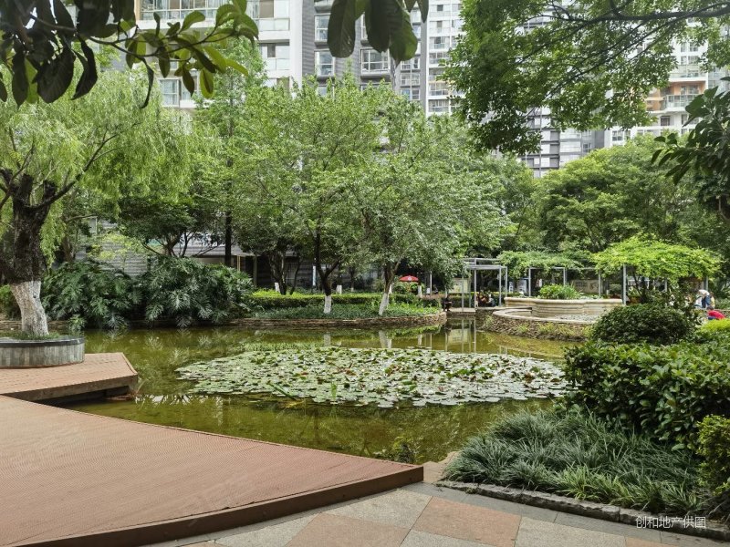 二环內品质小区金色俊园精装端头大三房出售