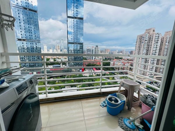 深圳南山南油四达大厦地铁9 12号线南油站 通透两房,精装拎包入住