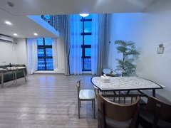 镇江句容碧桂园欢乐城可短租拎包入住家具家电齐劝!视野棒!出租房源真实图片