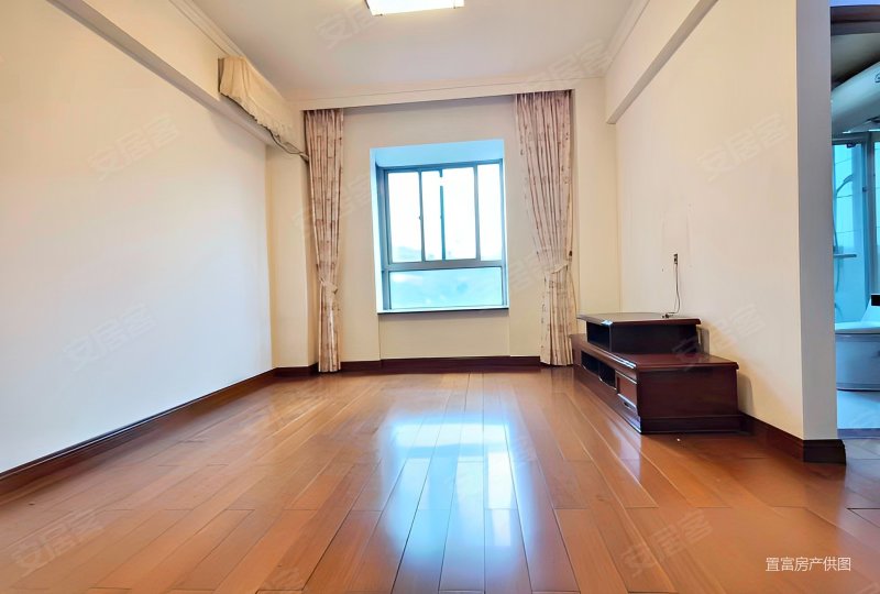 东浦路森海丽景499万元森海丽景适合和人多的家庭