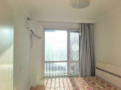 凤城凤凰大街凤城城区鹏飞书香苑电梯89平，南北通透，家具家电齐全年租含物业出租房源真实图片