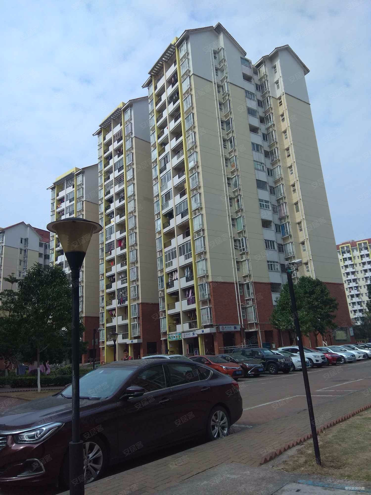 丰庭花园3室2厅1卫93.45㎡南北178万