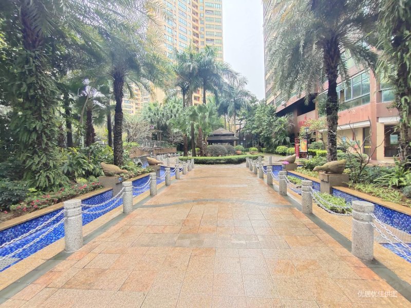 天健世纪花园 精装电梯三房 满五   靠近市中心 总价低