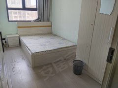 喀什喀什市喀什城区丝路一期男生合租房,次卧室700月,短租月付,押一付一出租房源真实图片