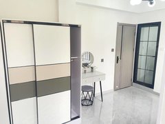 湖州吴兴西南新城靠近市中心，春江名城一室一卫，无中介，900月，出租房源真实图片
