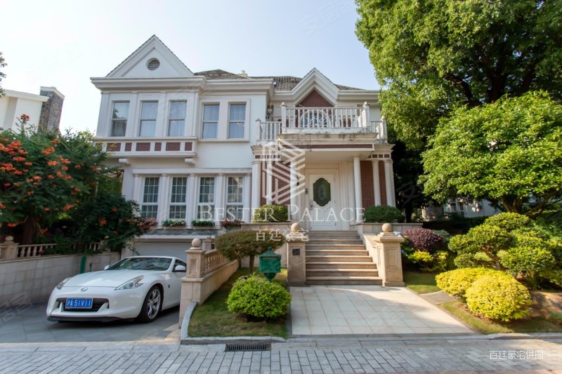 东郊花园(一期)5室3厅5卫345.96㎡南北7500万