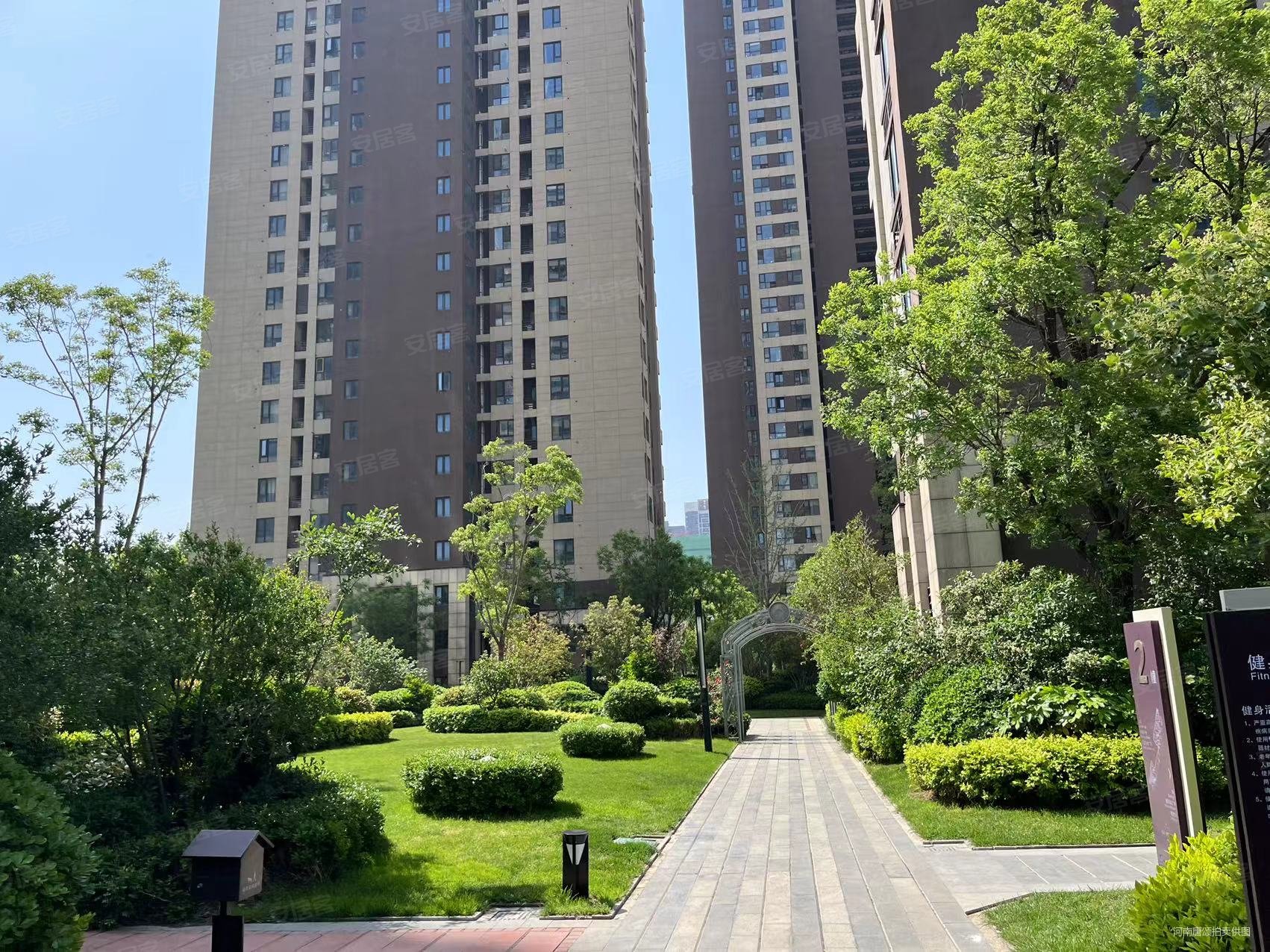 万科美景龙堂