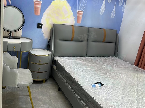 盐城东台东台城区吾悦和府南区吾悦广场附近,有独立卫出租,精装修,无中介费,交通便利出租房源真实图片