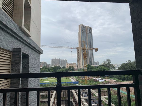 广州天河车陂龙蟠花园龙蟠花园 全小区蕞靓 精装正规两房 南向望花园