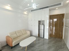 宿州埇桥吾悦广场金色家园 凯旋百年小区 临近吾悦广场千亩园一小对面 押一付一出租房源真实图片