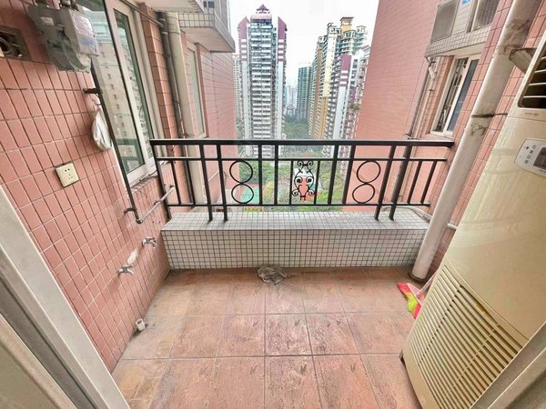 广州天河龙口东天诚广场天诚广场 近华师地铁 花园小区 精装三房一厅