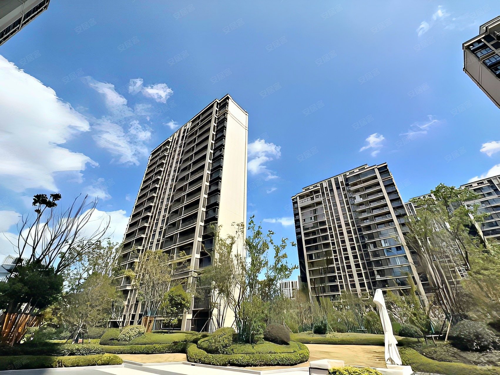 保利观棠和府3室2厅1卫89㎡南北105万