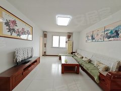 昌乐昌乐城区体育公园人民医院旁,电梯房,房子温馨,家具家电全,拎包入住出租房源真实图片