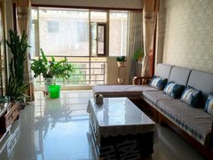 吴忠利通吴忠万达广场中央大道小寨子2楼90平米精装修家具家电齐月租1000出租房源真实图片