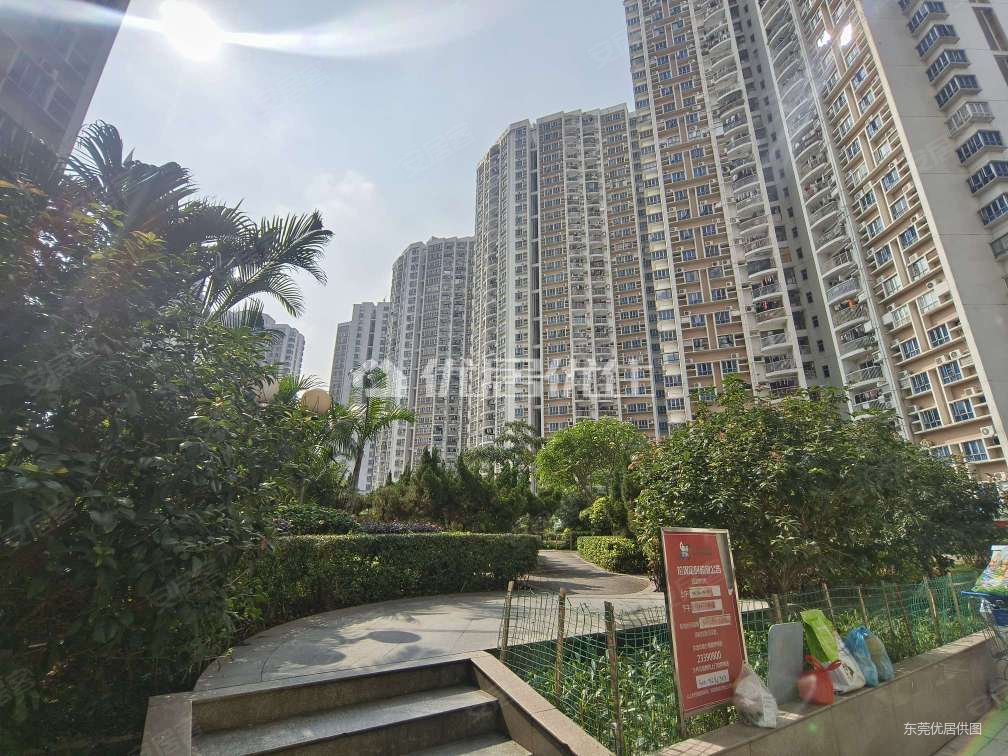 户型方正看房方便,东湖花园二手房,175万,3室2厅,2卫,115平米-东莞