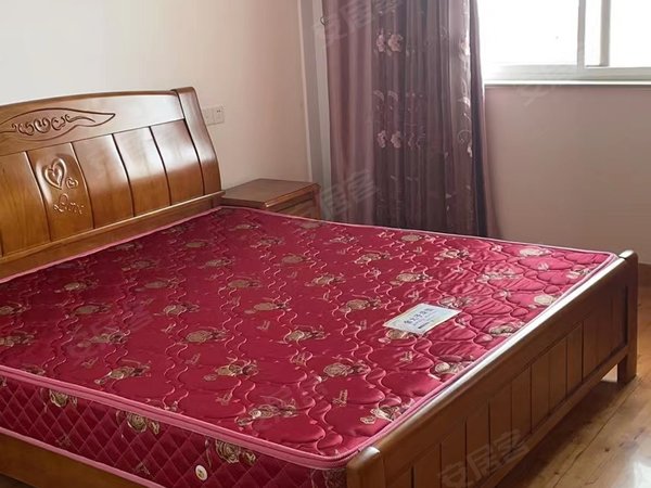 宁波象山象山市区塔山花园塔山花园三室两厅二卫一厨精装潢2500元一个