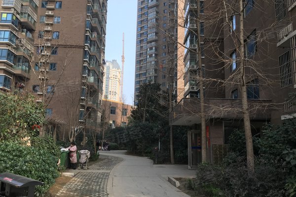 不足,锦绣豪庭怎么样,锦绣豪庭周边房产中介经纪人评价-合肥安居客