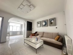 赤峰红山步行街独立衣帽家电具全 拎包入住 能洗澡能做饭 房子干净 可半年付出租房源真实图片