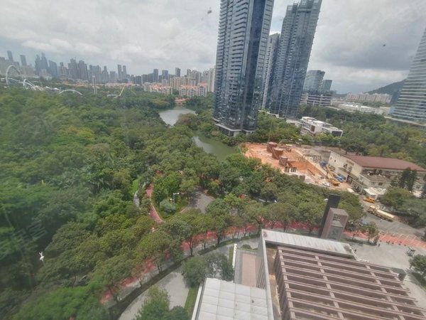 【多图】新天鹅堡(三期),华侨城租房,新天鹅堡(三期) 3室2厅2卫 电梯