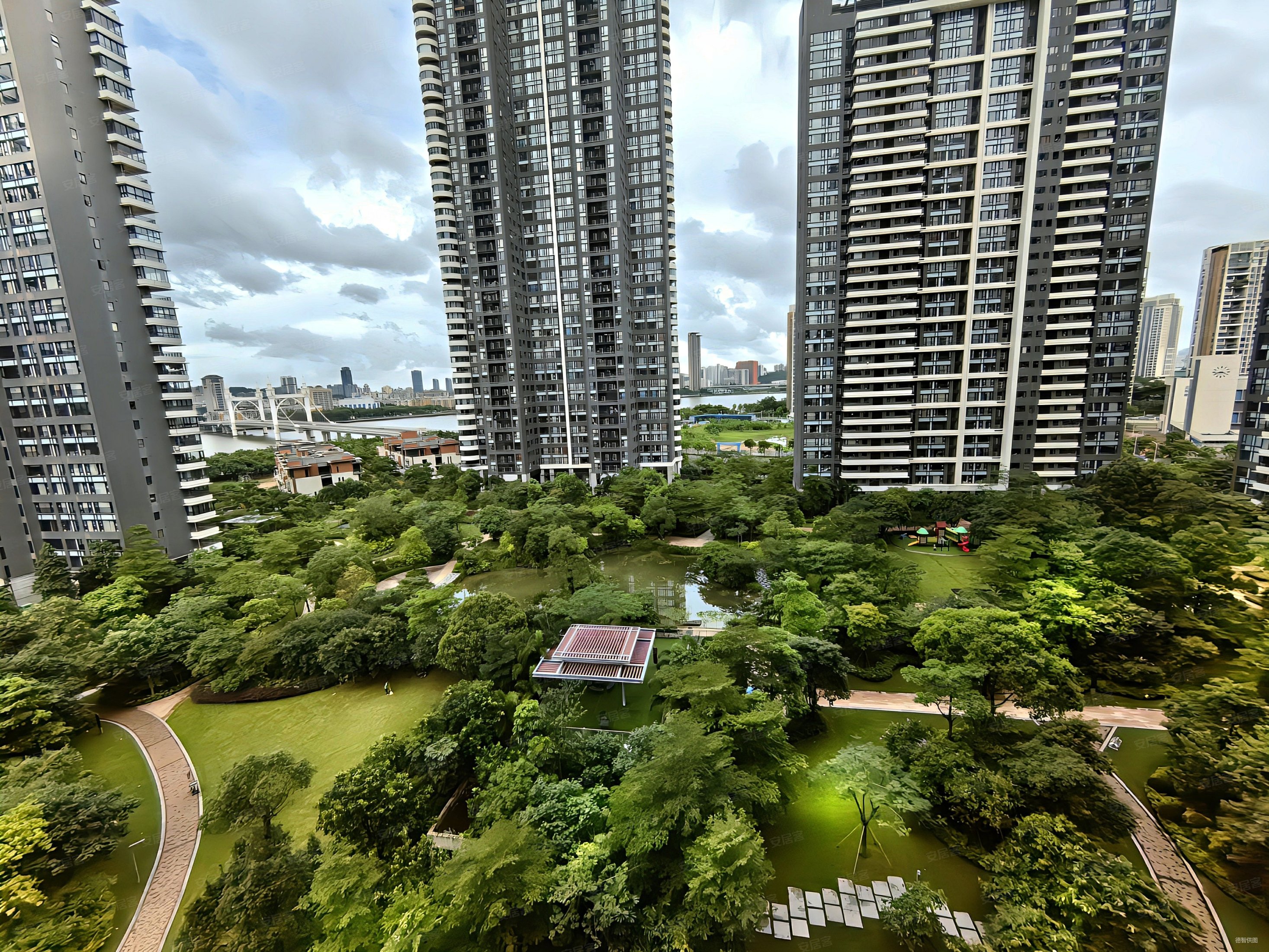 珠海房产网>珠海二手房>香洲二手房>南屏二手房>中信红树湾(南区)>