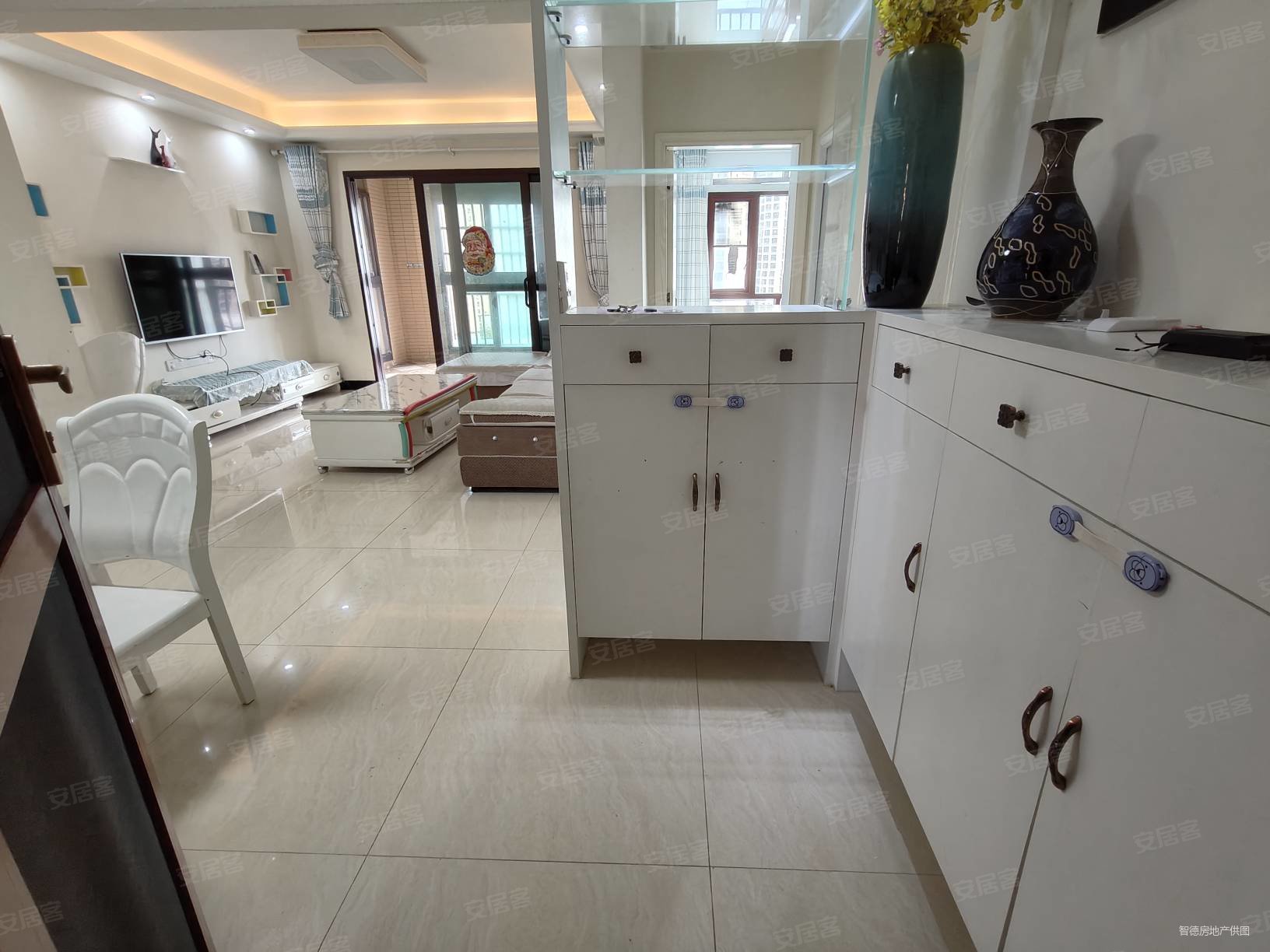 佳元椰风水韵椰博隔壁电梯两房无需装修全明户型拎包入住