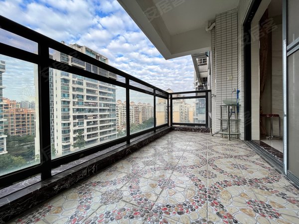 广州花都新区深航花园机组快线 深航花园 精装3房 成熟商圈 可拎包