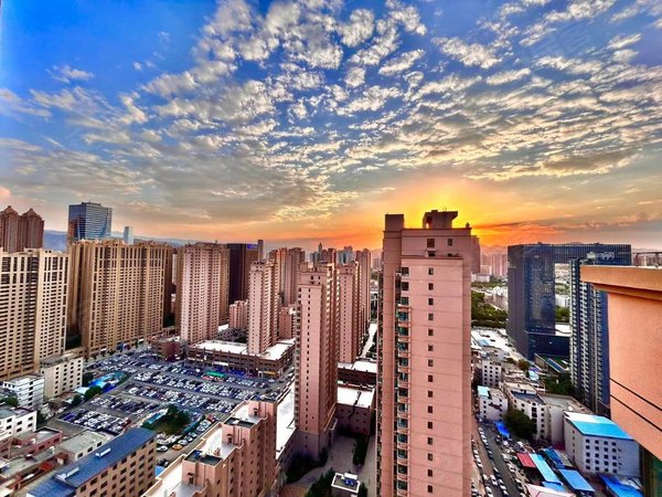 兰州城关大润发小雁滩村安置楼大润发商会大厦万达商圈三室两厅一卫有