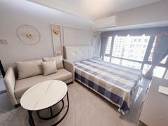 重庆九龙坡盘龙押一付一0中介 中粮小区落地窗大衣帽间奶油风一室随时住出租房源真实图片