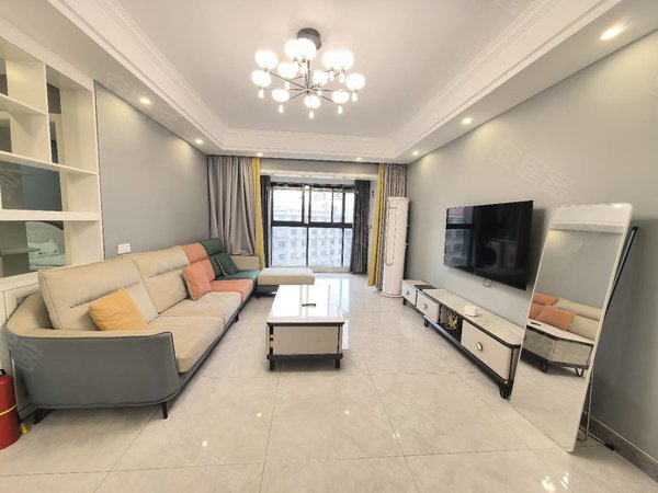 金华东阳横店南江壹号南江一号三室两厅两卫精装修，小区配套设施齐全，出入方便出租房源真实图片