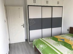 长沙岳麓中海国际中海国际社区(二期) 3室1厅1卫出租房源真实图片