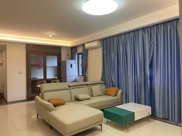 东莞洪梅洪梅城区保利海棠保利海棠 3室2厅2卫 南北通透 电梯房 102平