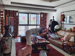 镇江润州润州广场区政府隔壁江南茗苑105平 精装 设全 随时看房1300月出租房源真实图片
