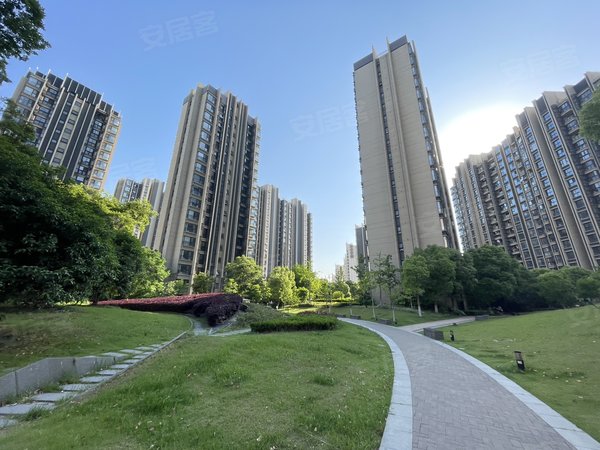 【多图】好世凤翔苑,南翔租房,好世凤翔苑 2室2厅1卫 88平 精装修